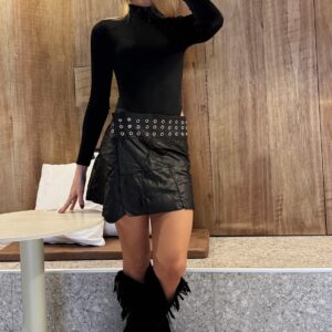 Falda rock negra